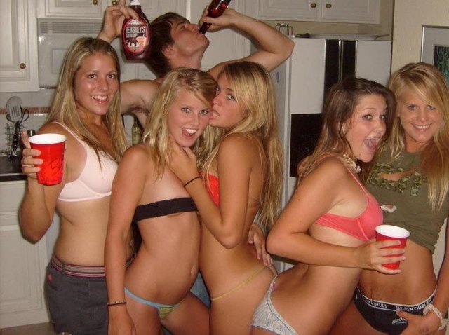 Party girls start to get drunk and naked